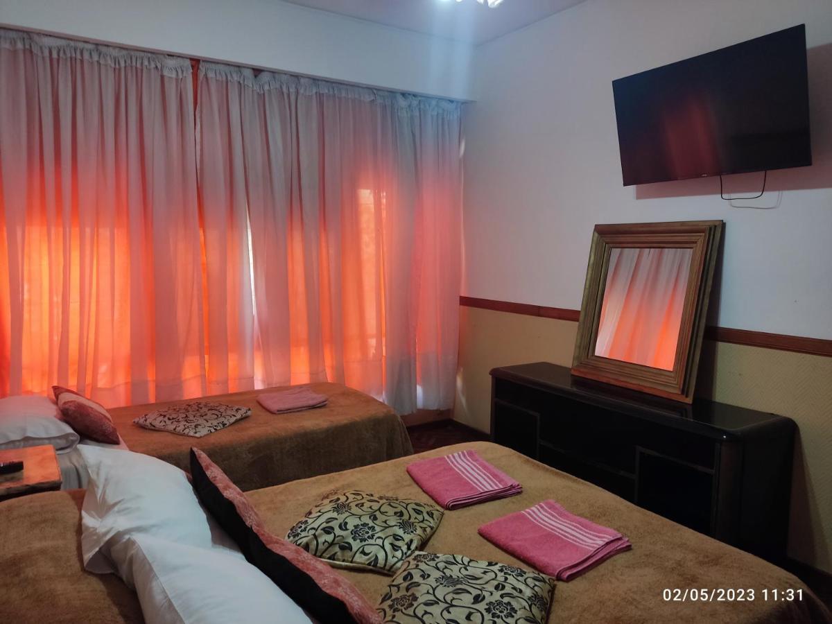 Hostel Olivos Buitenkant foto